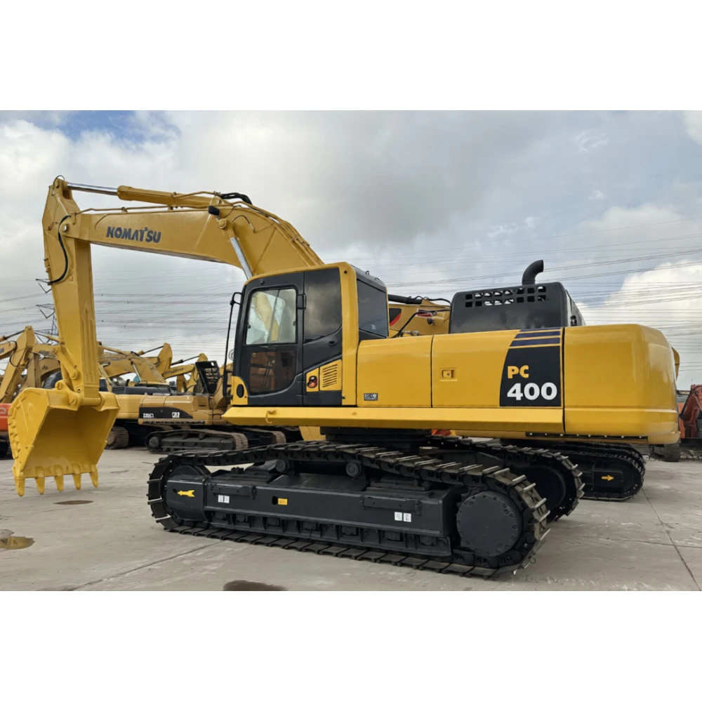 Полноповоротный гусеничный экскаватор Komatsu PC400-8R (R — Remastered, глубокая модернизация), эксплуатационная масса 41–74 т