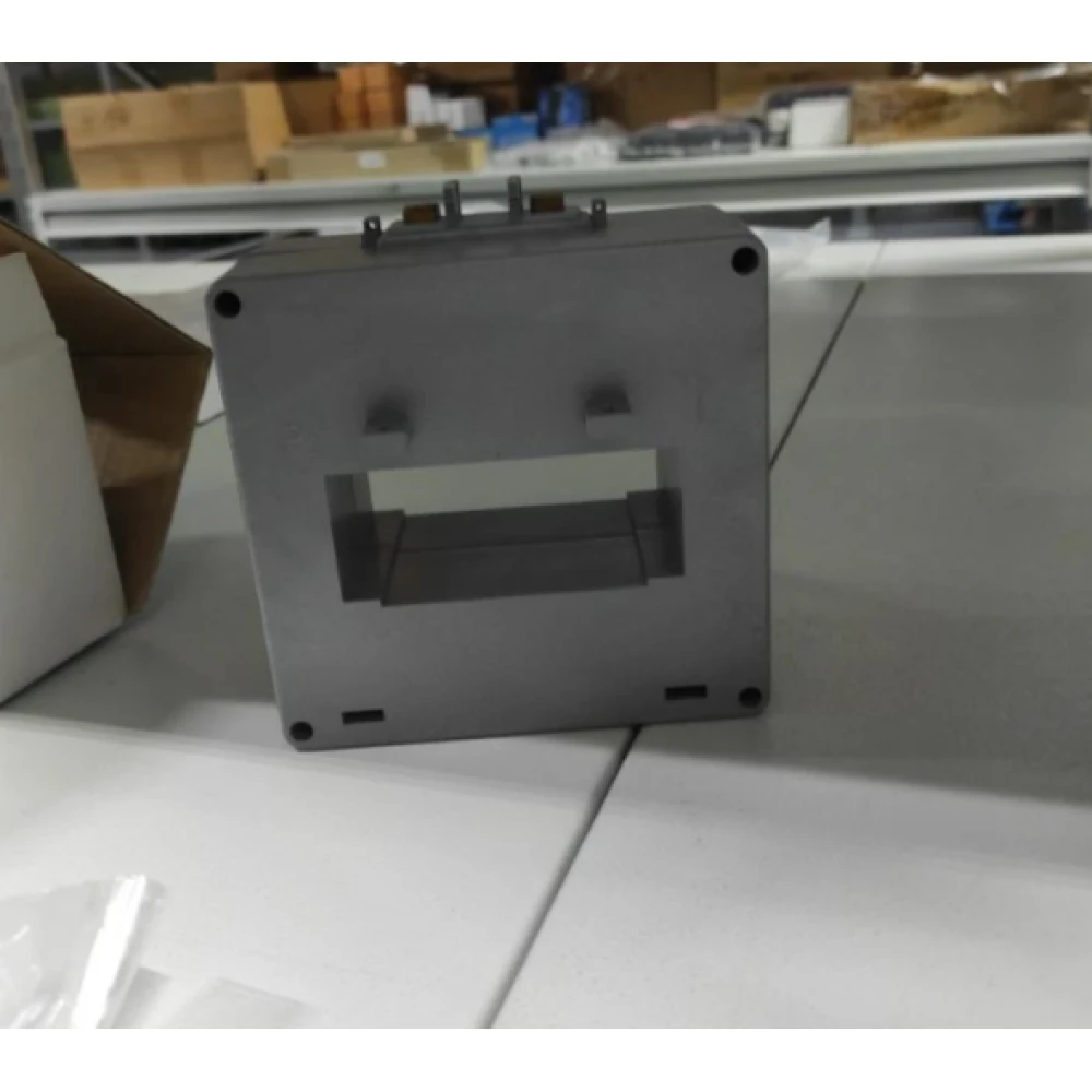 Трансформатор тока CT8/1500/5A, класс 0.5 2CSG521220R1101