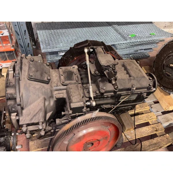 Механическая коробка передач (МКПП) ZF 154,модель154-051 20, 10-ступенчатая, объём  12 л, однодисковое сцепление MFZ-430, ZF-Кама