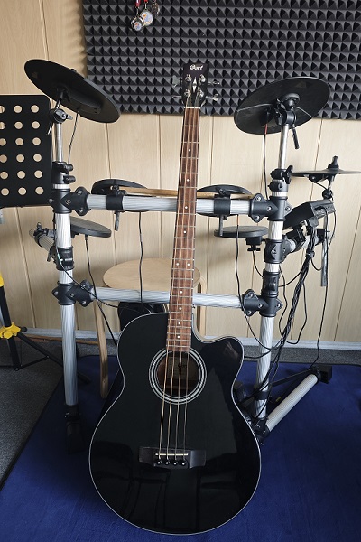 Акустический бас Cort