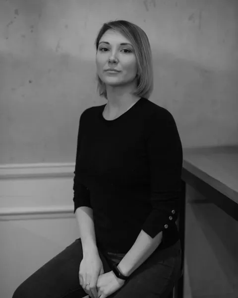 Анна, Архитектор