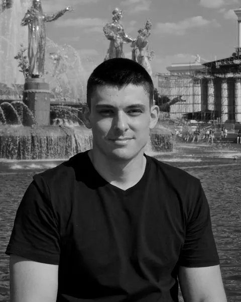 Павел, Архитектор