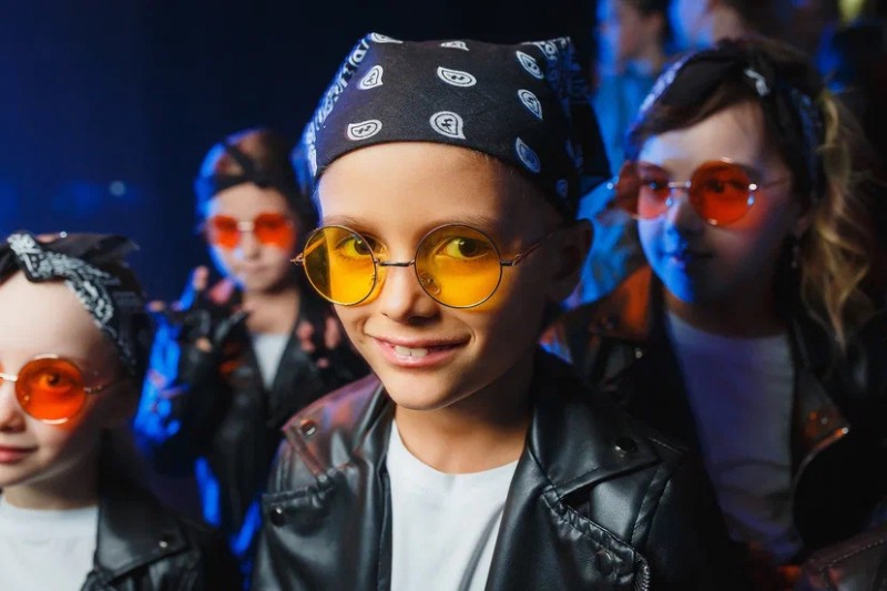 4 соло + 4 группа