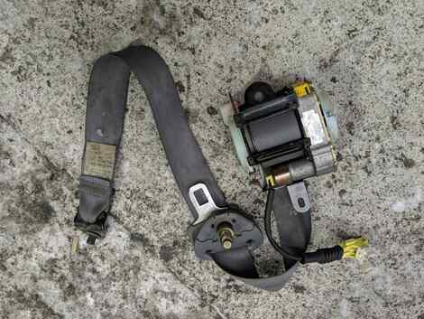 Купить Ремень безопасности для Daihatsu Atrai