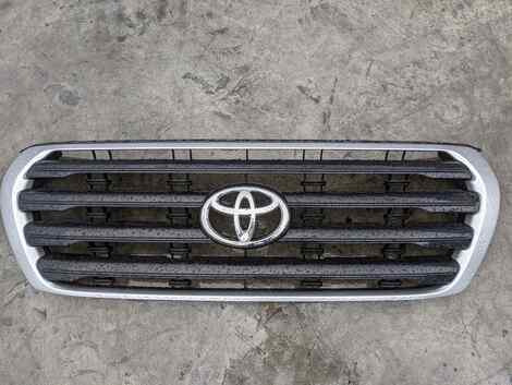 Купить Решетка радиатора для Toyota Land Cruiser