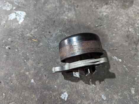 Купить Помпа для Nissan Note