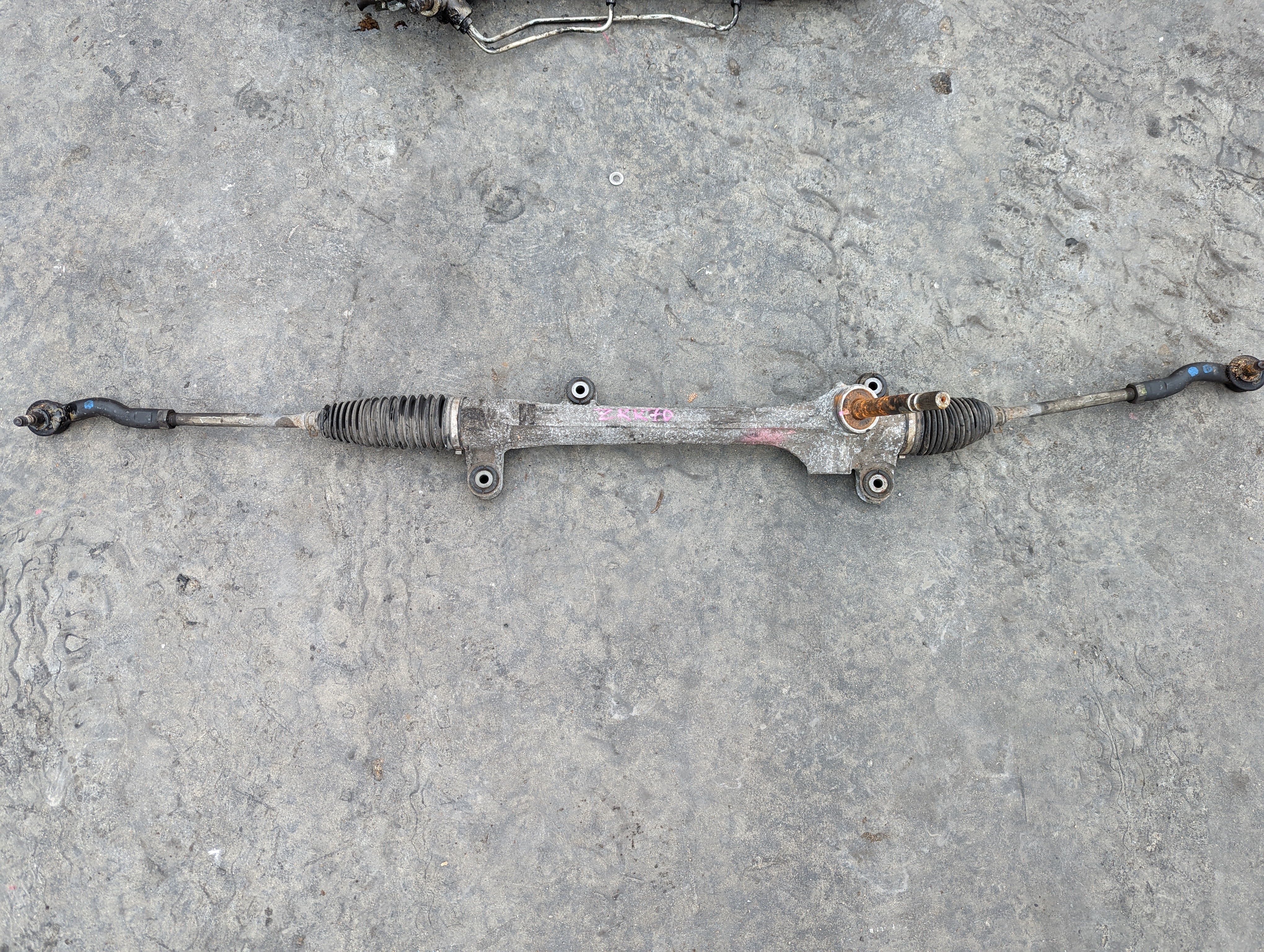 Рулевая рейка ноах. Рулевая рейка тойота harrier 2000 г. Сайлентблоки рулевая рейка ноах azr60. Рейка рулевая тойота королла спасио ае111. Рулевая рейка хонда степвагон rg1.