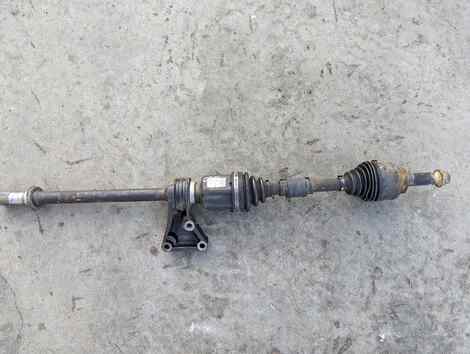 Купить Привод для Mazda Premacy