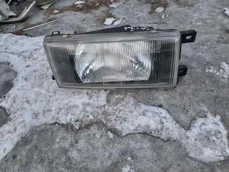 Купить Фара для Nissan Prairie