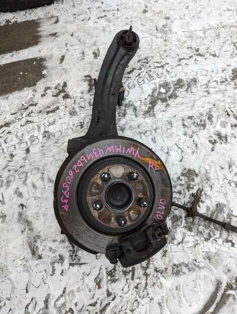 Купить Ступица для Volvo V50