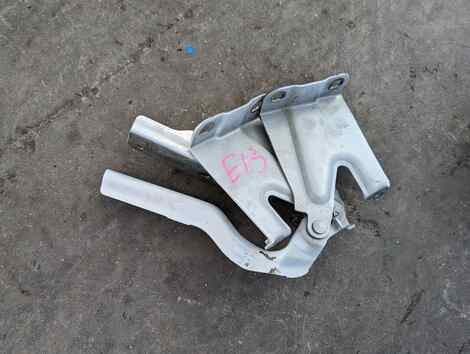 Купить Петля капота для Nissan Note