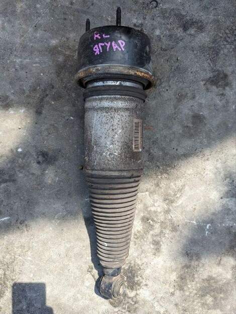 Купить Стойка для Jaguar XJ