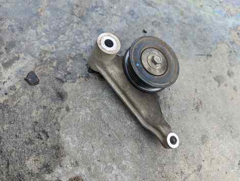 Купить Ролик натяжной для Toyota Sai