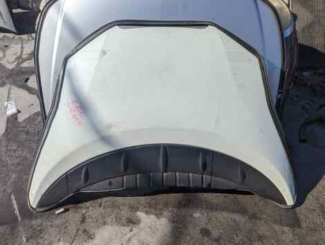 Купить Капот для Nissan Leaf