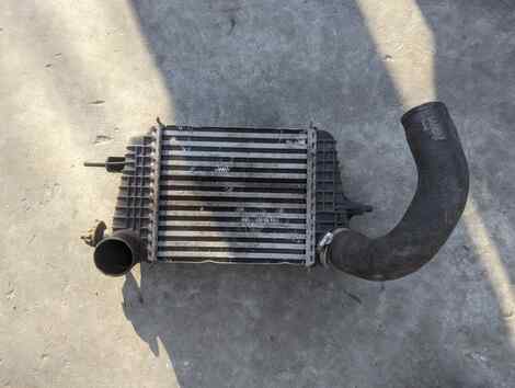 Купить Интеркулер для Nissan Note