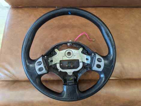 Купить Руль для Daihatsu YRV