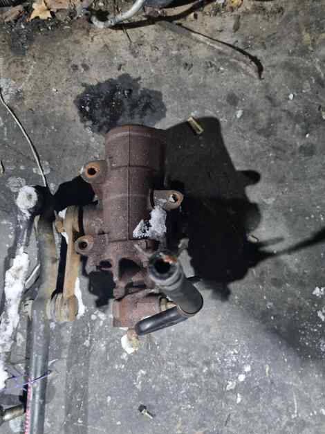 Купить Рулевой редуктор для Lincoln Navigator