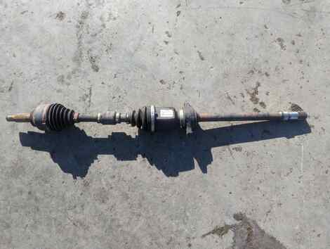 Купить Привод для Mazda Premacy