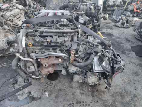 Купить Двигатель для Nissan Elgrand