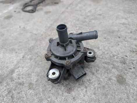 Купить Помпа для Toyota Prius