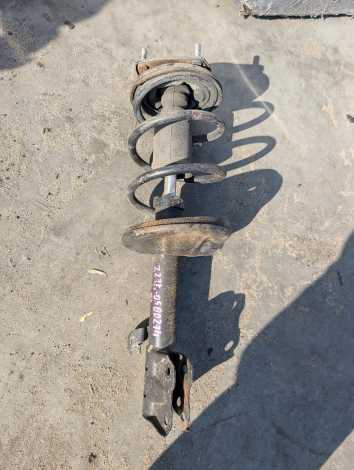 Купить Стойка для Mitsubishi Colt