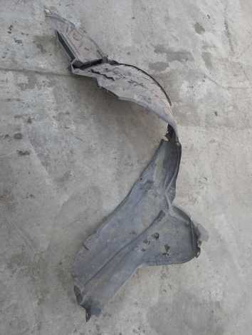 Купить Подкрылок для Nissan Teana