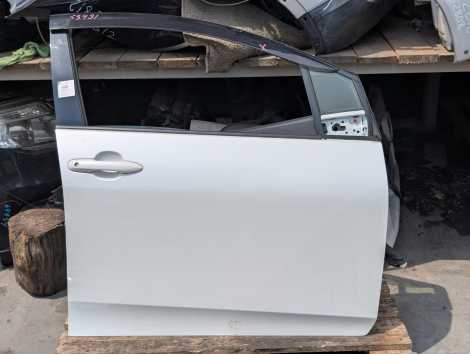 Купить Дверь для Toyota Prius