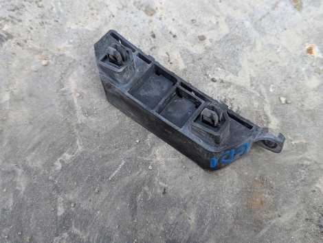 Купить Крепление бампера для Honda Fit