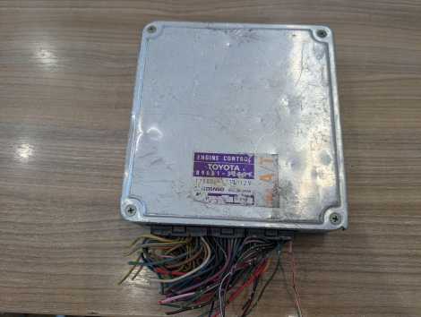 Купить Блок efi для Toyota Crown