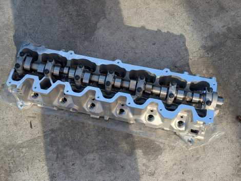 Купить Головка блока цилиндров для Nissan Safari