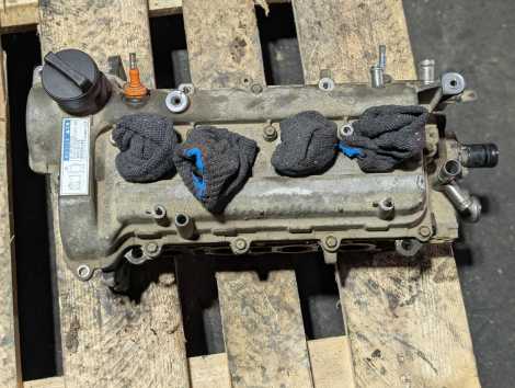 Купить Головка блока цилиндров для Toyota Vitz