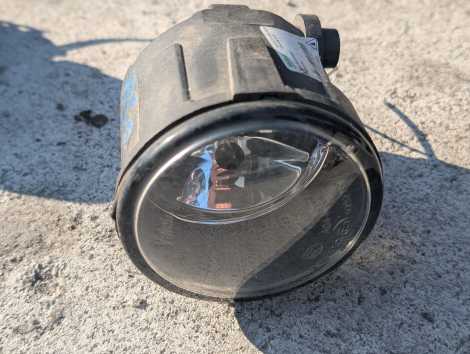 Купить Туманка для Nissan Serena