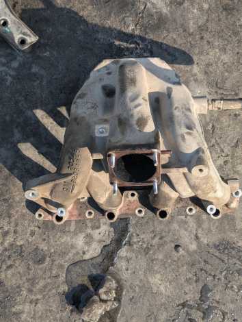 Коллектор впускной