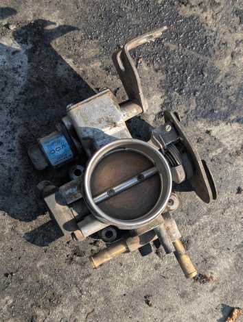 Дроссельная заслонка