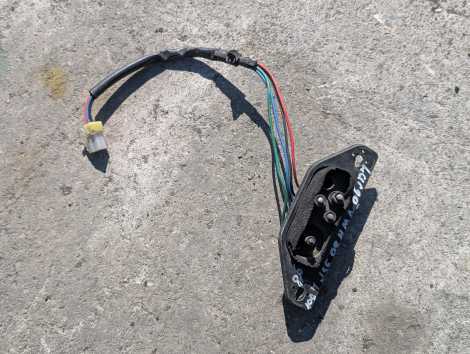 Доводчик двери