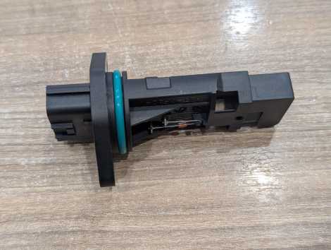 Купить Датчик расхода воздуха для Nissan Primera