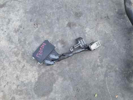 Купить Блок управления акпп для Nissan Serena