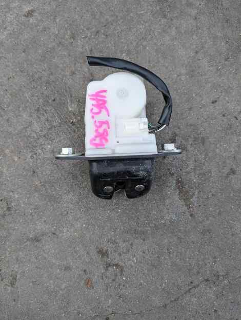 Купить Замок 5-й двери для Subaru Exiga