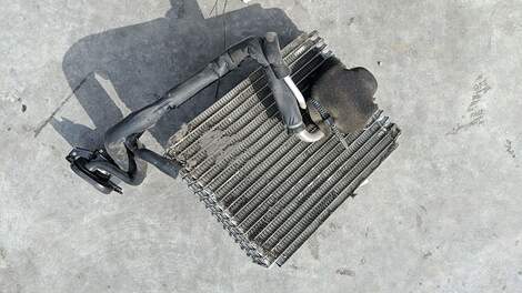 Купить Испаритель кондиционера для Toyota Grand Hiace