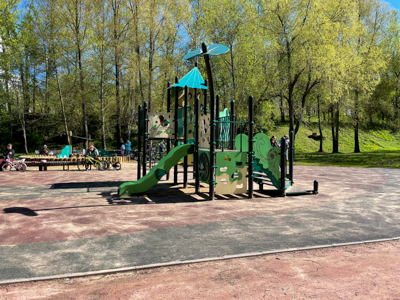 Зеленая площадка, миниатюра фото 1