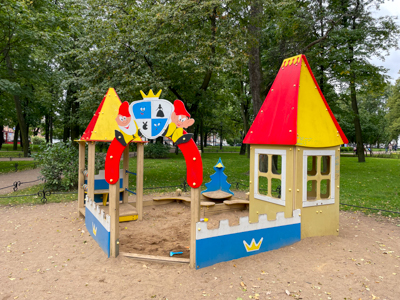Игровая площадка, миниатюра фото 1