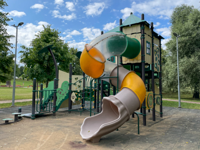 Игровая площадка, миниатюра фото 1