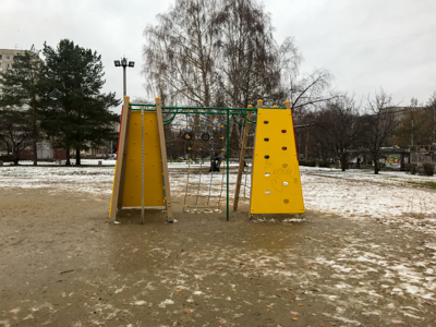 Игровая площадка, миниатюра фото 2