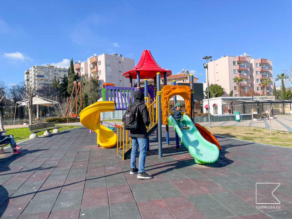 🐴 Площадка у железного коня — недалеко от старого города в Анталье, Турция 🇹🇷, фото 2
