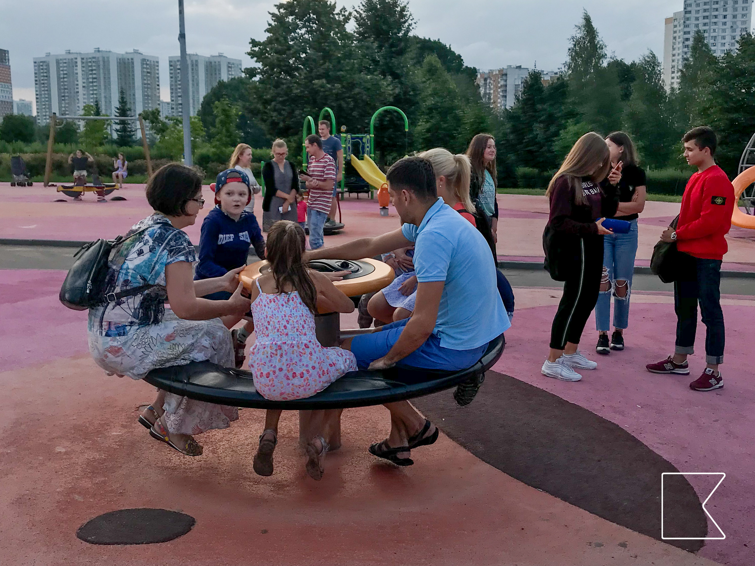 Игровая площадка — в Митинском парке, Москва 🇷🇺, фото 2