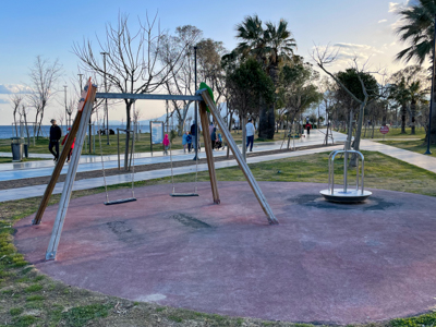 Площадка на набережной Коньялты — в Анталье, Турция 🇹🇷