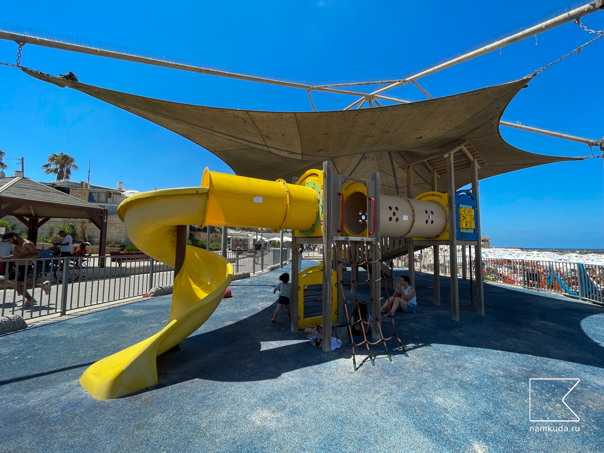 🏖 Площадка на пляже Мецицим — Тель-Авив-Яффа, Израиль 🇮🇱, фото 1