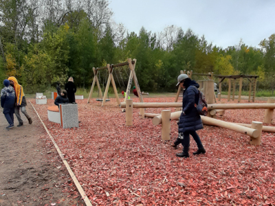 Игровая площадка, миниатюра фото 1