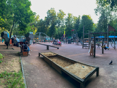 Игровая площадка, миниатюра фото 1