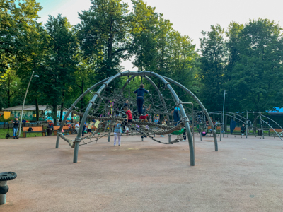 Игровая площадка, миниатюра фото 2